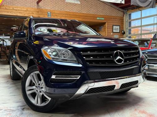Lunar Blue Metallic 2014 Mercedes-Benz M-Class ML 350 4MATIC