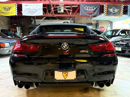 Black 2015 BMW M6 Base