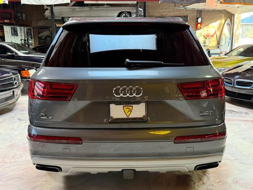 2017 Audi Q7 3.0T Prestige