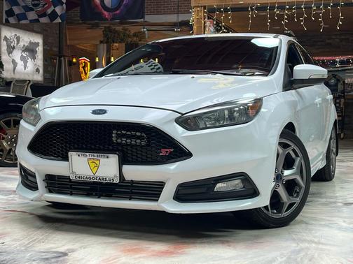 2017 Ford Focus ST Base