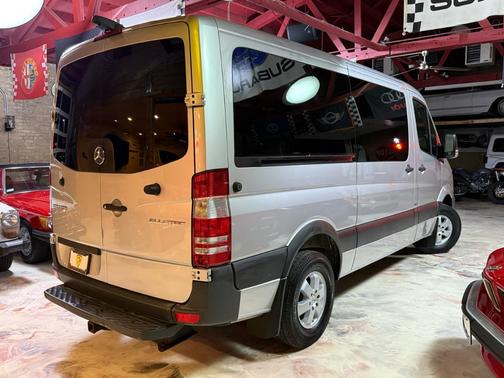 2014 Mercedes-Benz Sprinter 144-IN. WB