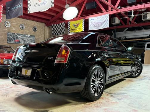 2013 Chrysler 300 S