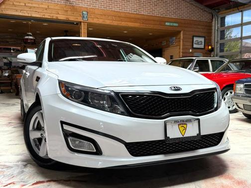 Snow White Pearl 2015 Kia Optima LX