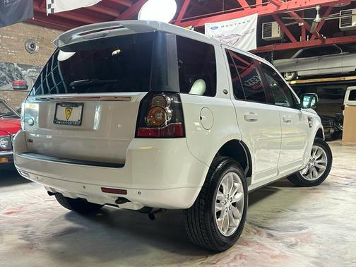 2014 Land Rover LR2 Base