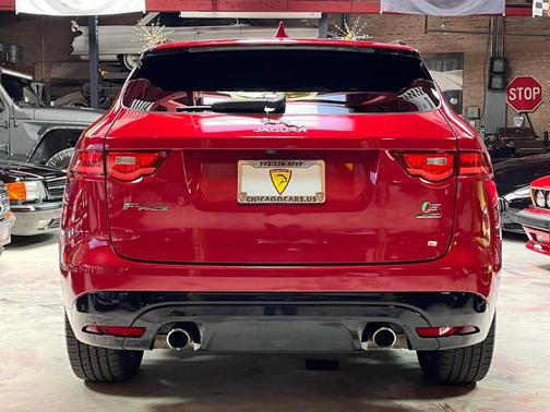 2017 Jaguar F-PACE S