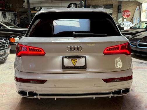 2018 Audi SQ5 3.0T Premium Plus