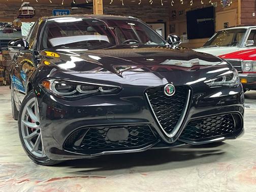 2024 Alfa Romeo Giulia Ti
