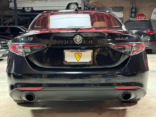 2024 Alfa Romeo Giulia Ti