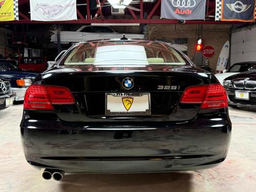 Jet Black 2013 BMW 328 i