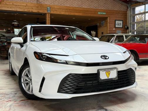 2025 Toyota Camry XLE