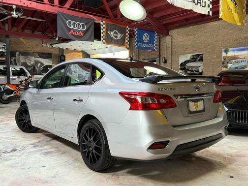 2019 Nissan Sentra SR