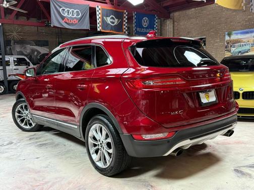 2016 Lincoln MKC Select