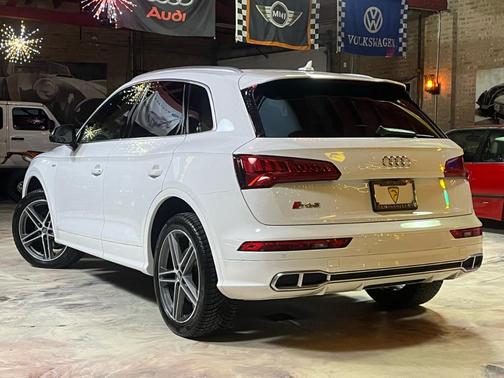 2018 Audi SQ5 3.0T Premium Plus