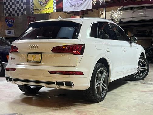 2018 Audi SQ5 3.0T Premium Plus