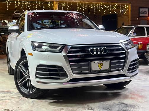 2018 Audi SQ5 3.0T Premium Plus