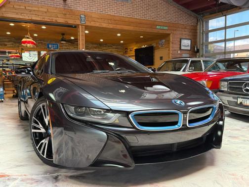 2016 BMW i8 Base