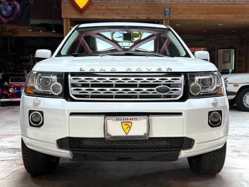 2013 Land Rover LR2 Base