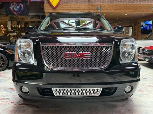2012 GMC Yukon Denali