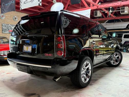 2012 GMC Yukon Denali