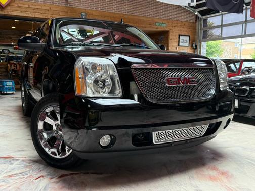 2012 GMC Yukon Denali
