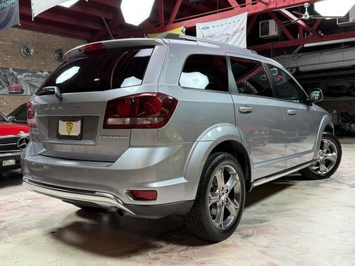 Billet Silver Metallic Clearcoat 2016 Dodge Journey Crossroad
