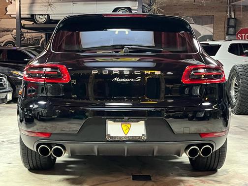 2017 Porsche Macan S