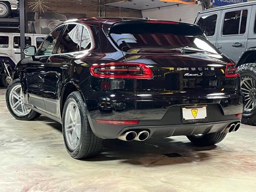 2017 Porsche Macan S