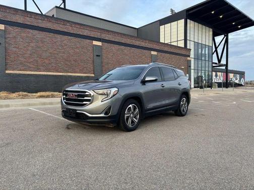 2021 GMC Terrain SLT