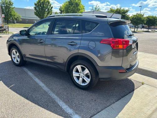 Gray 2014 Toyota RAV4 XLE