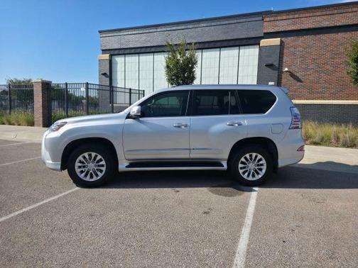 2016 Lexus GX 460 Base