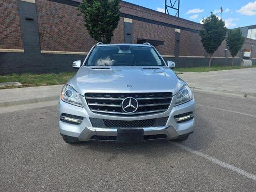 Silver 2014 Mercedes-Benz M-Class ML 350 4MATIC
