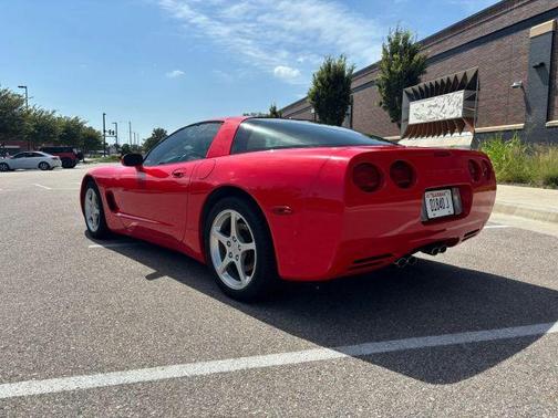 2003 Chevrolet Corvette Base