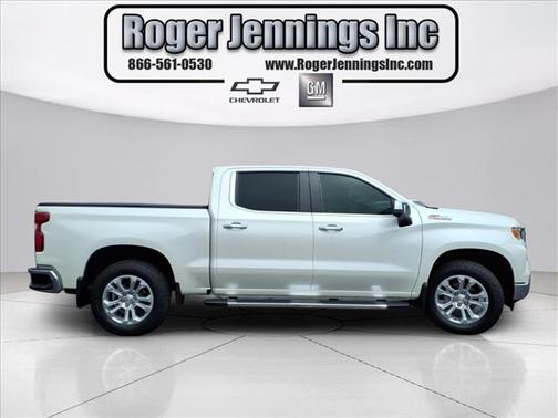 Iridescent Pearl Tricoat 2025 Chevrolet Silverado 1500 LTZ