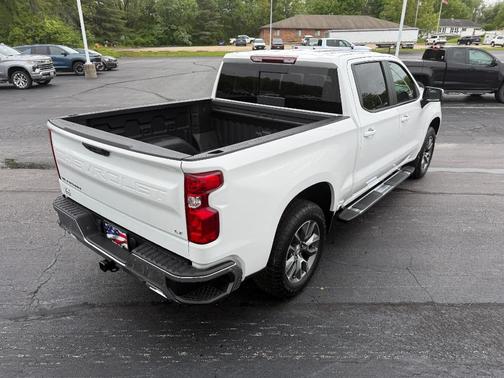 Summit White 2026 Chevrolet Silverado 1500 LT