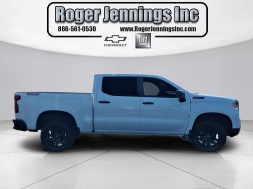Summit White 2023 Chevrolet Silverado 1500 LT Trail Boss