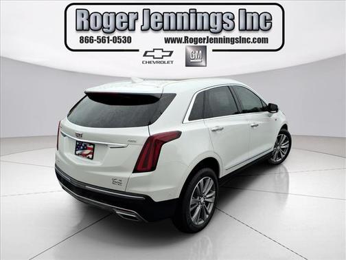 Crystal White Tri-Coat 2024 Cadillac XT5 Premium Luxury