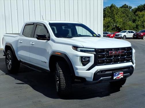 2024 GMC Canyon AT4