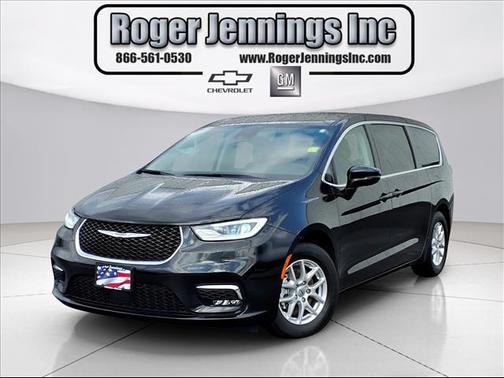 2024 Chrysler Pacifica Touring-L