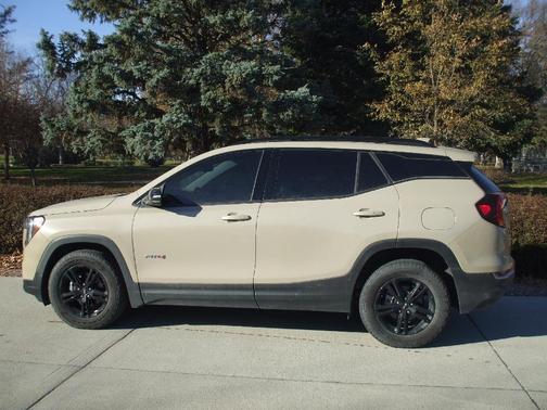 2022 GMC Terrain AT4
