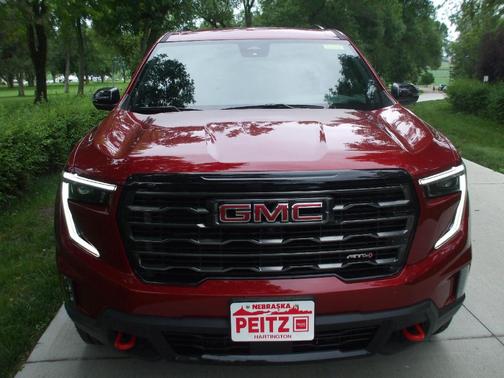 2025 GMC Acadia AT4