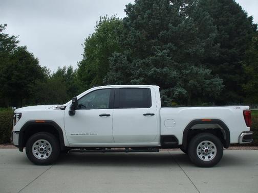 2025 GMC Sierra 2500 Pro