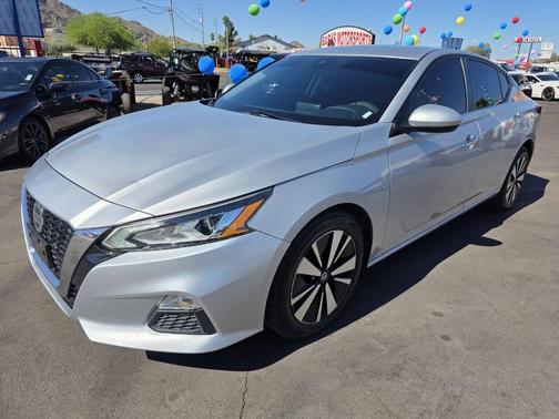 Silver 2021 Nissan Altima 2.5 SV