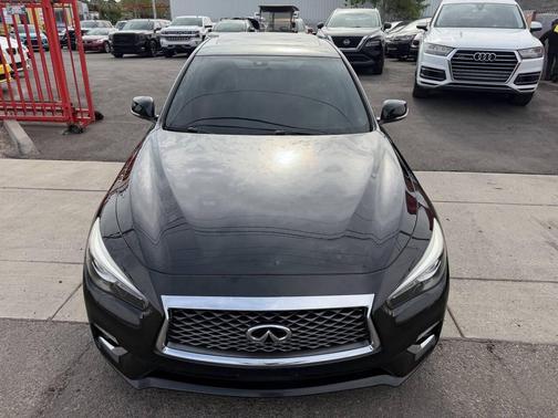 Black 2018 INFINITI Q50 3.0t LUXE