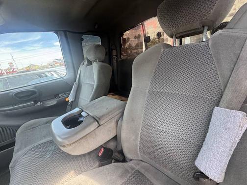 Red 2001 Ford F-150 XLT SuperCab Flareside