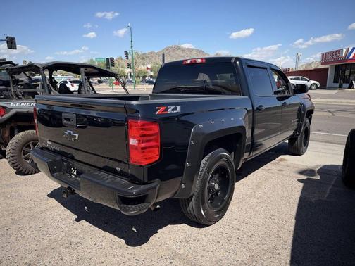 Black 2018 Chevrolet Silverado 1500 2LT