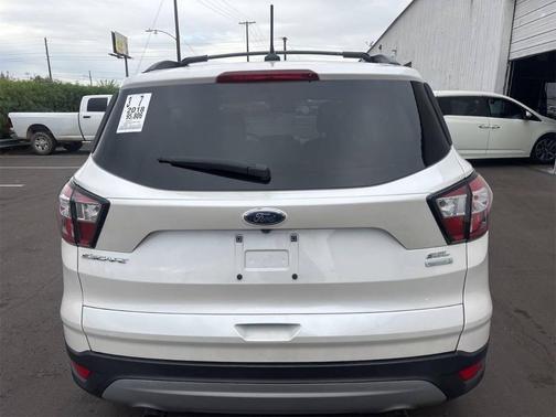 White 2018 Ford Escape SEL