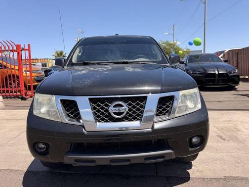 Black 2015 Nissan Frontier SV