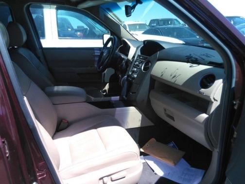 Burgundy 2013 Honda Pilot EX-L