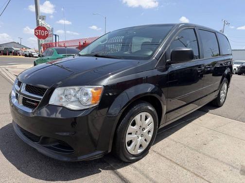 Black 2016 Dodge Grand Caravan AVP/SE