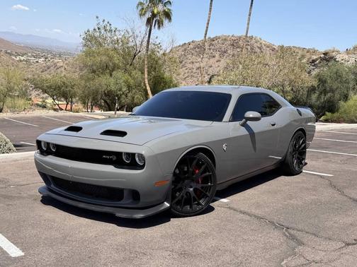 Gray 2019 Dodge Challenger SRT Hellcat